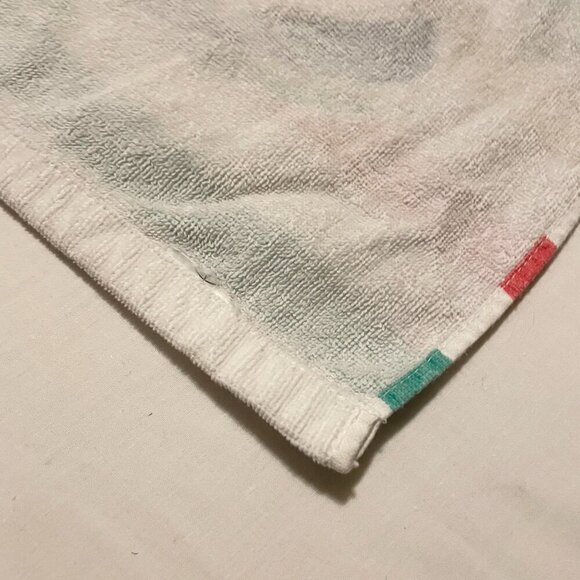 Disney The Little Mermaid Beach Towel Ariel 56 x 30 Inch - Picture 14 of 16